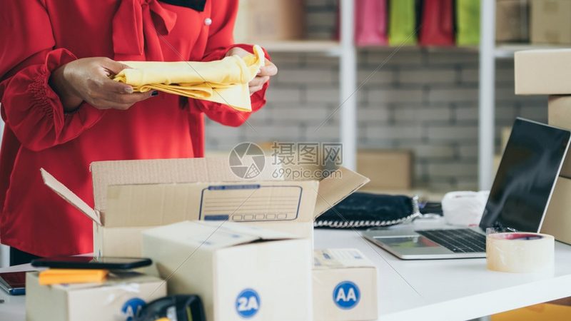乡镇母婴店选址：如何找到黄金地段？**
